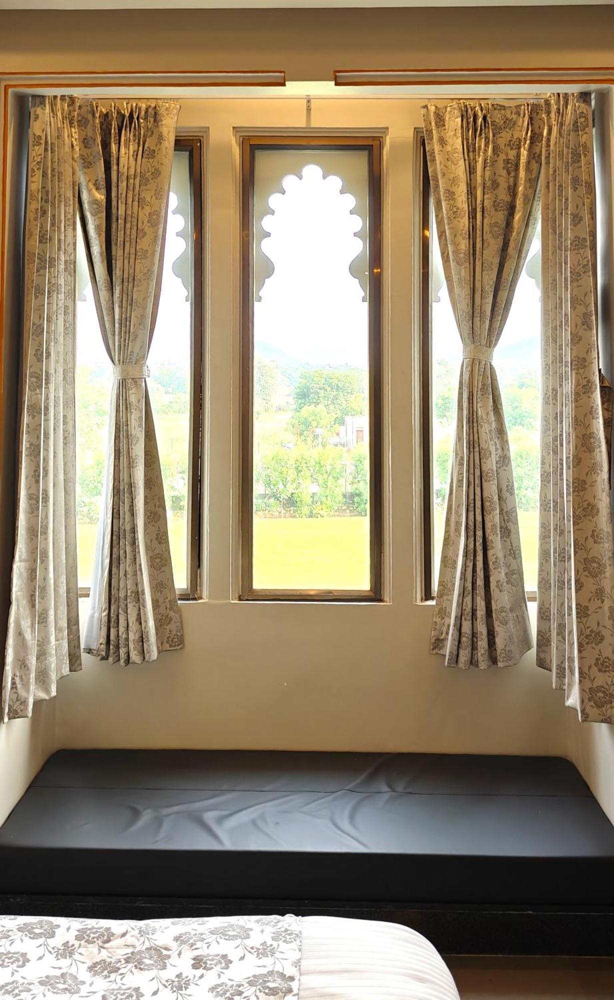 The Biletha Bagh Hotell Udaipur Exteriör bild